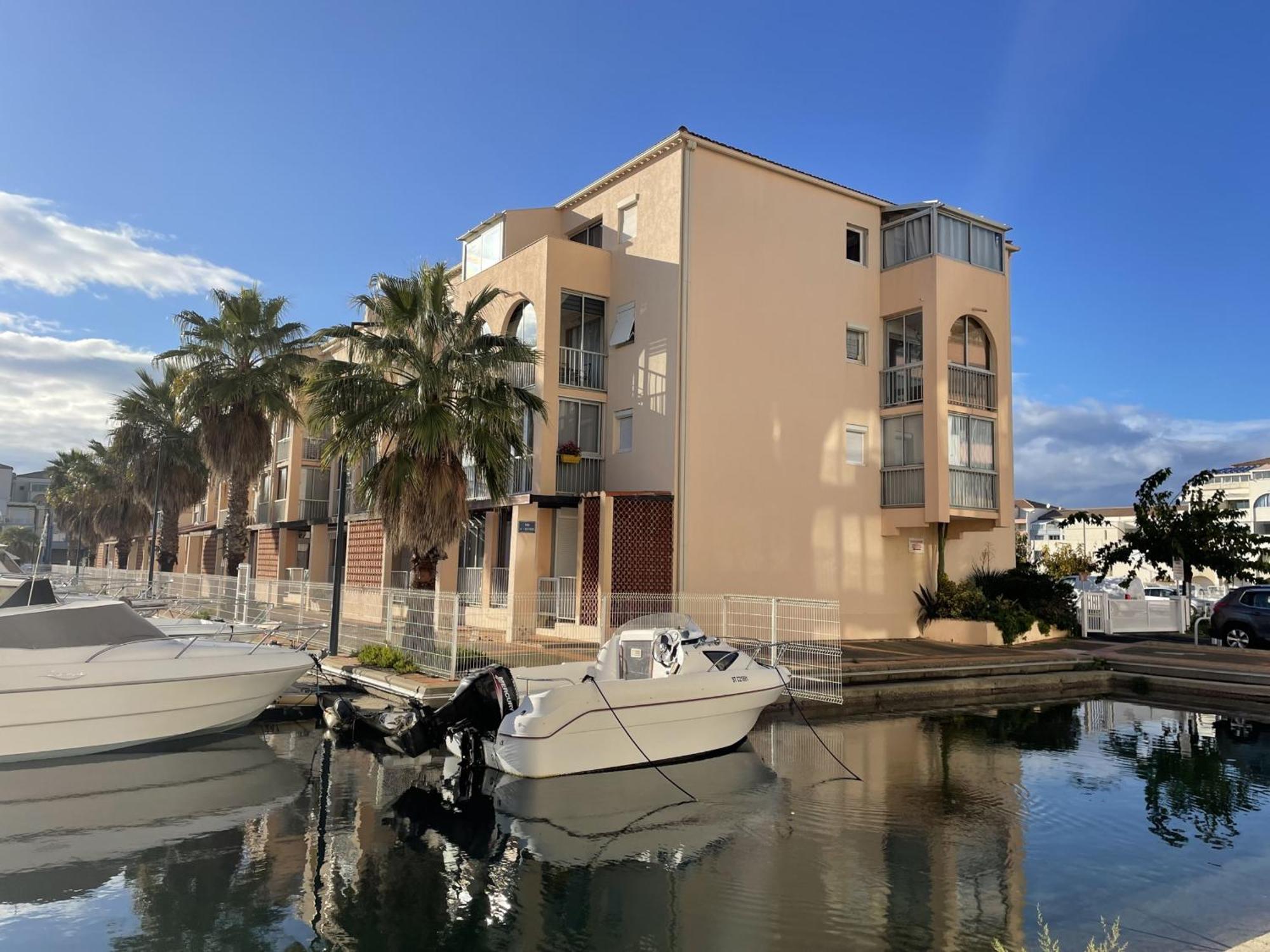 Charmant 2 Pieces Avec Mezzanine, Parking, A 300M De La Plage Et Commerces - Fr-1-338-502 Sète Exteriér fotografie