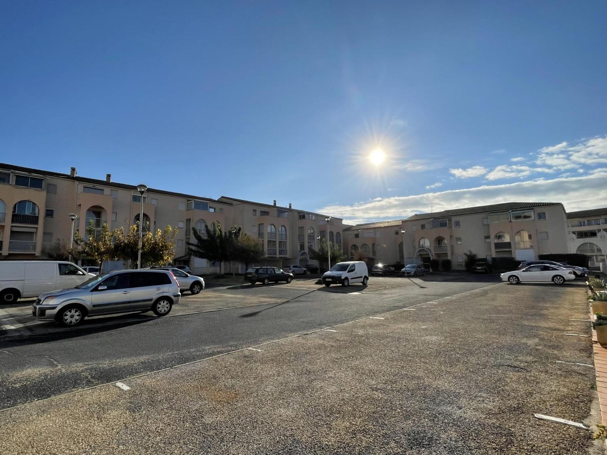 Charmant 2 Pieces Avec Mezzanine, Parking, A 300M De La Plage Et Commerces - Fr-1-338-502 Sète Exteriér fotografie
